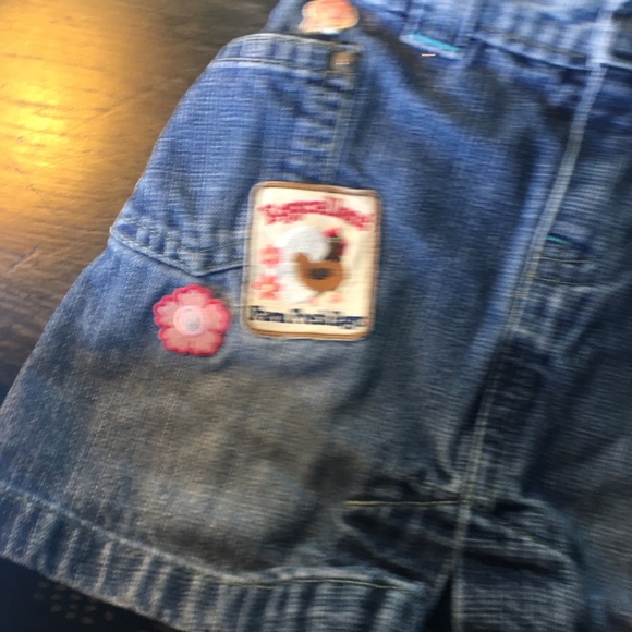 Adorable Baby Gap Denim Skirt with Embellishments - Picture 8 of 8